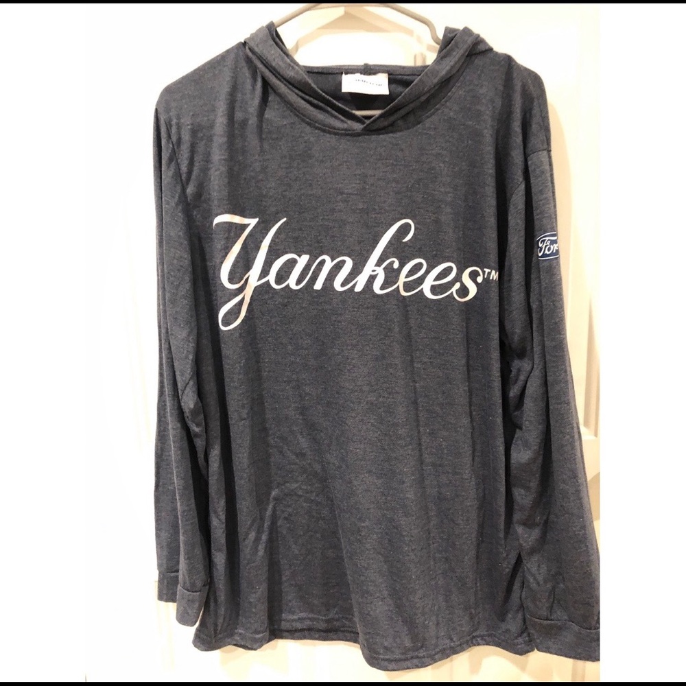 Yankee sweater